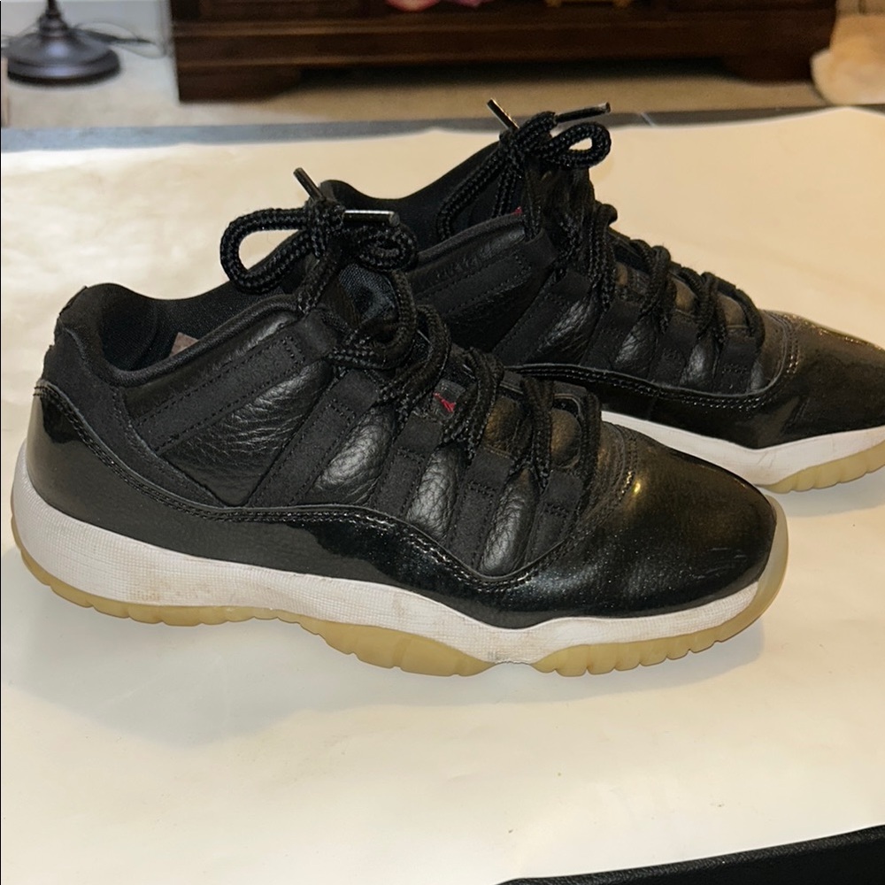Jordan Kids Sneakers Black and Tan